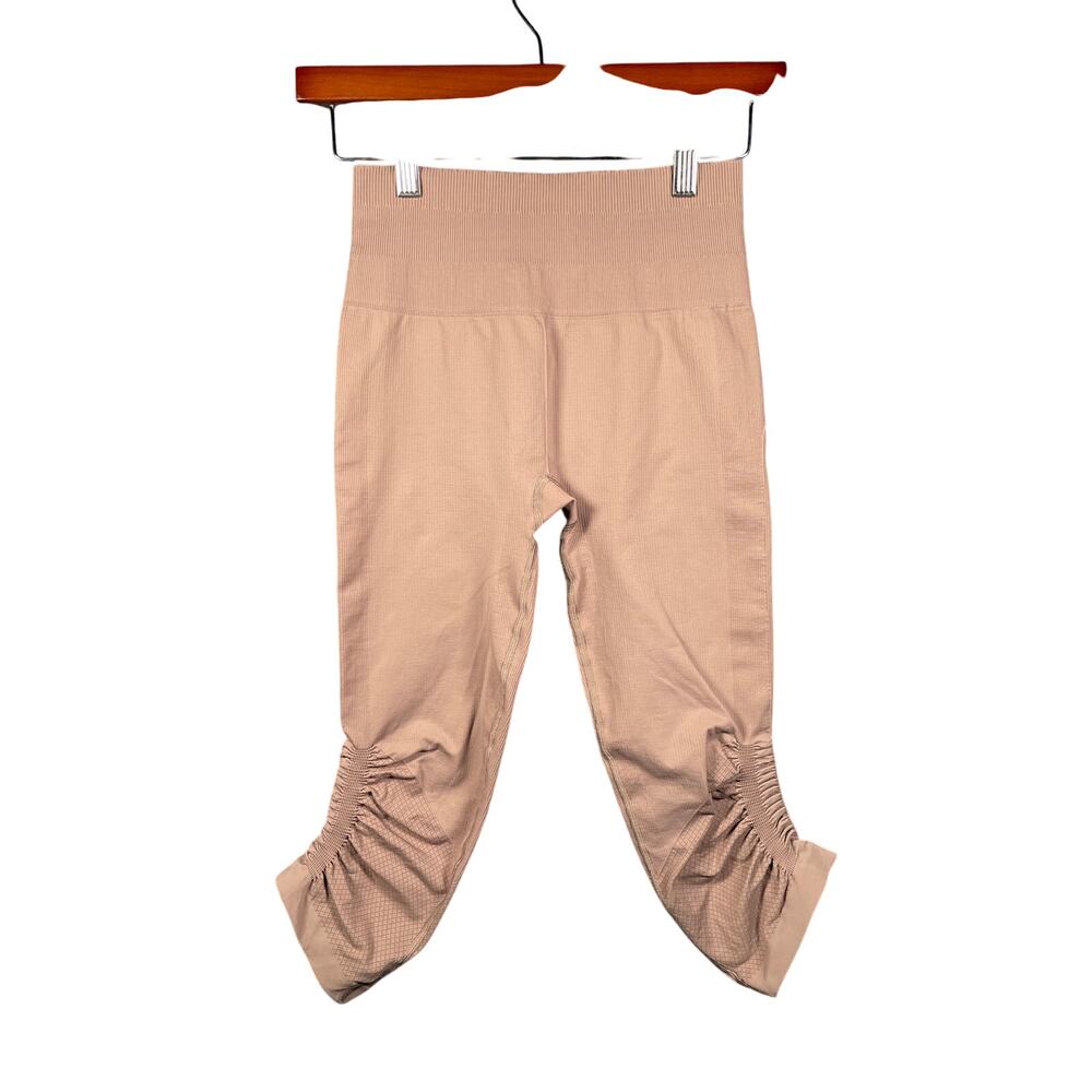 Lululemon Awakening Leggings x Taryn Toomey Misty Mauve 4 Cropped Athleisure